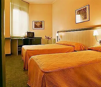 Europa Hotel 3*